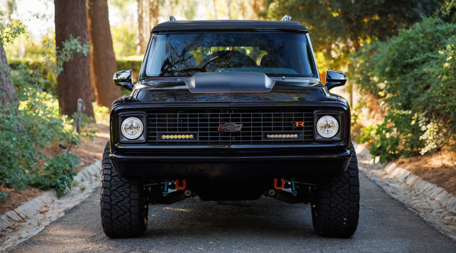 Відновлений позашляховик Chevrolet K5 Blazer TUKA 1972 від майстерні Ringbrothers