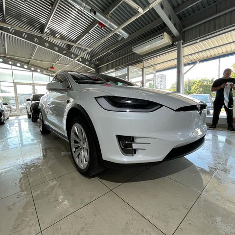 AvesAuto – автомобільні плівки & детейлінг