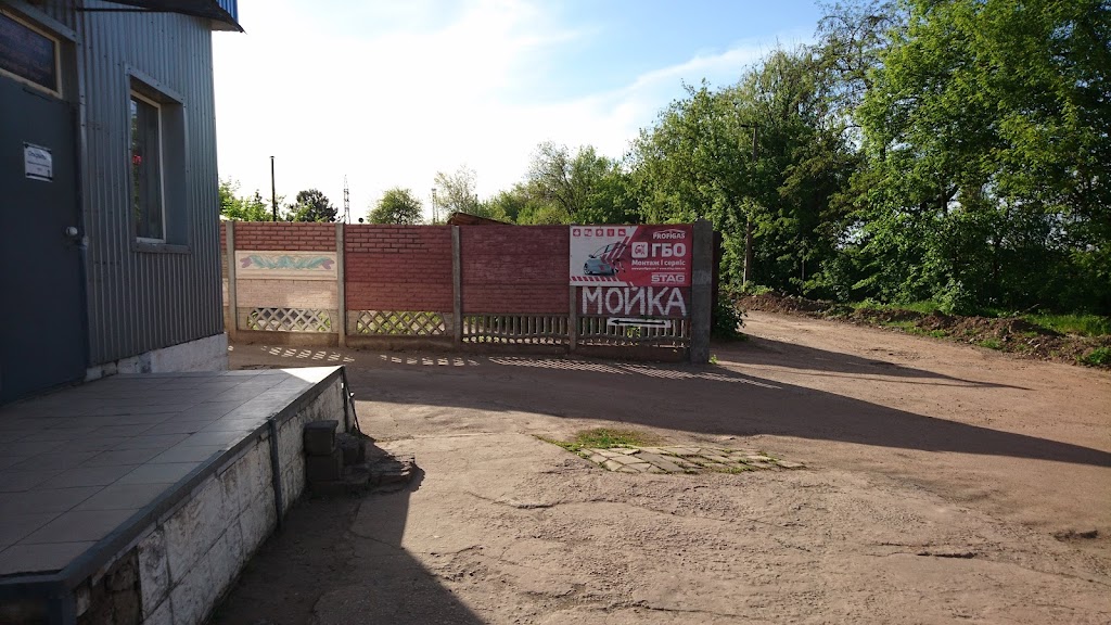 Авто послуги , полірування та хімчистка авто