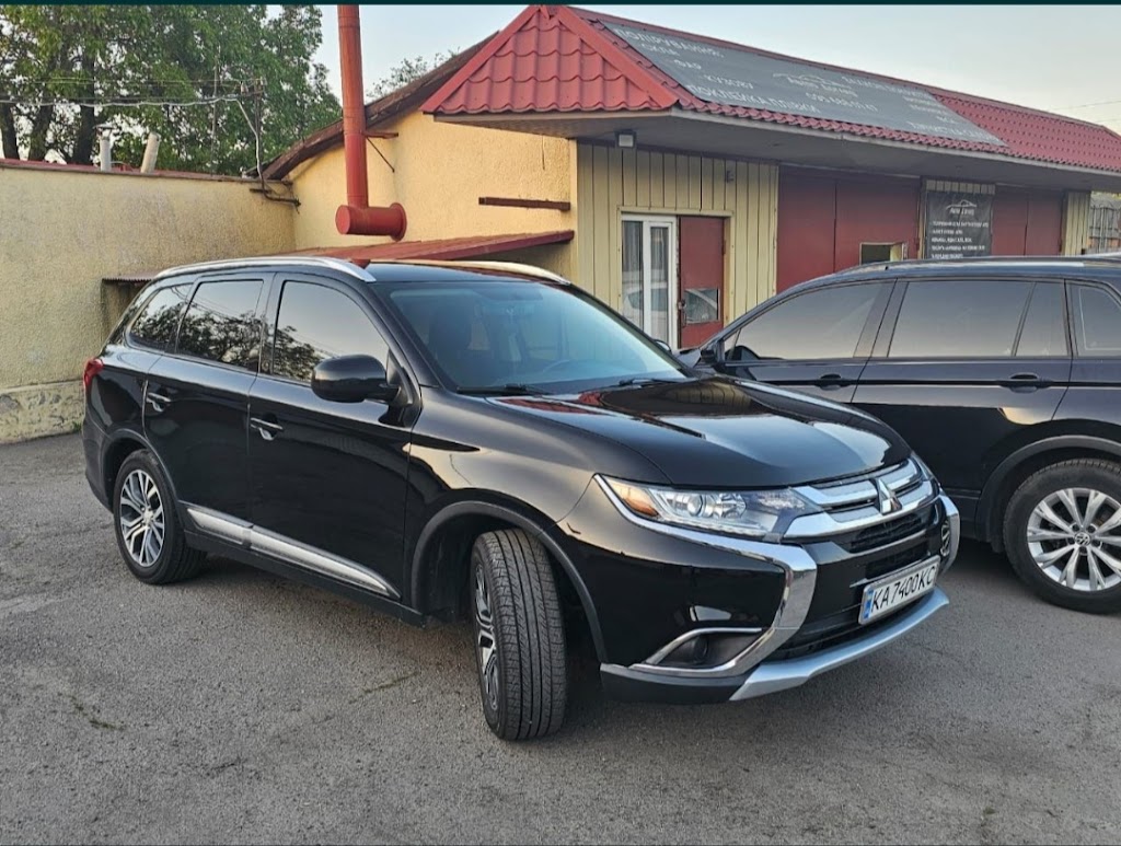 “Автодогляд” м. Полтава – кераміка на авто | детейлінг | бронеплівка | поліровка авто | полірування фар та лобового скла