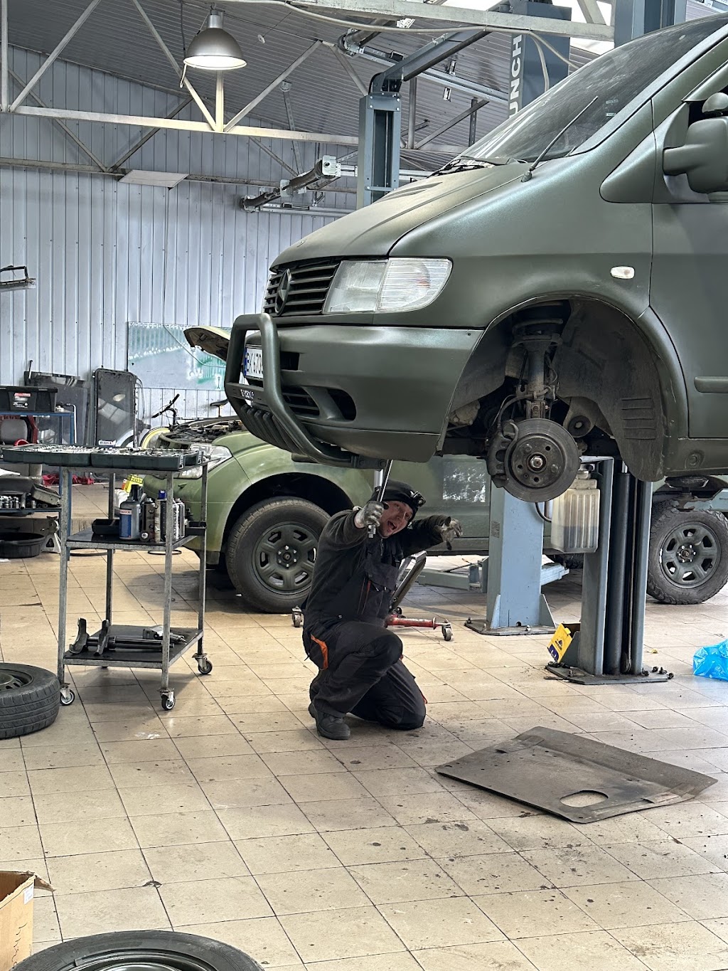 Автолюкс