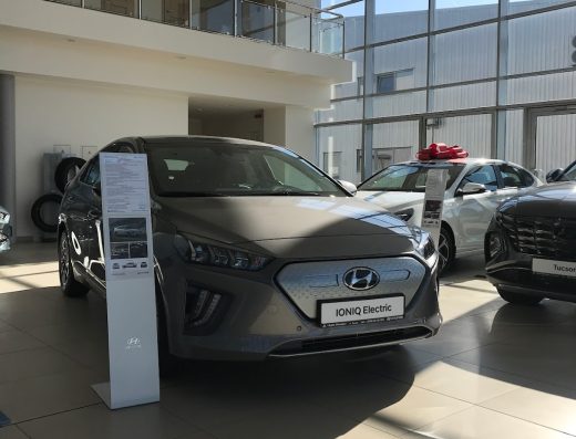 Автосалон Hyundai на Городоцькій, 306 “Арія Моторс”