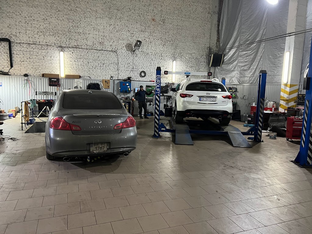 Автосервіс Car Service Рівне