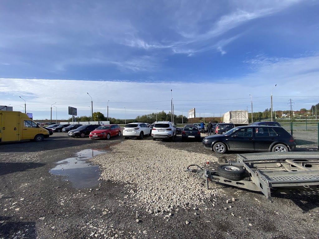 CAR DEALER – сервіс з надання автомобільних послуг