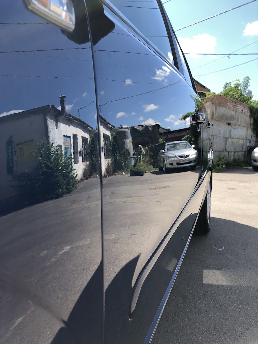 Crystal Car Вінниця,автомийка,хімчистка,полірування скла