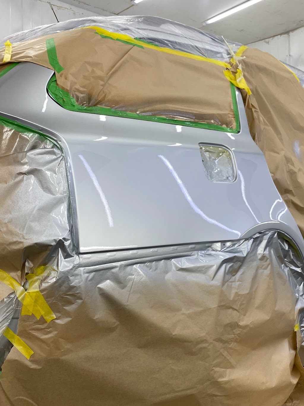 Detailing Garage (Фарбування Дисків Антихром Поклейка плівок на авто Тонування ШумоізоляціяПоліруванняХімчисткаПокраска)