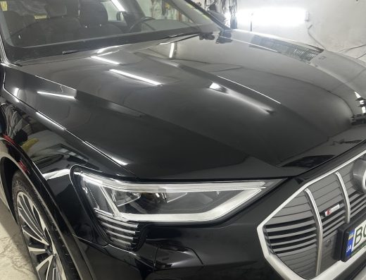 Detailing Garage22Lviv ( Гараж22 ) Полірування, Фари , Хімчистка , АнтиХром