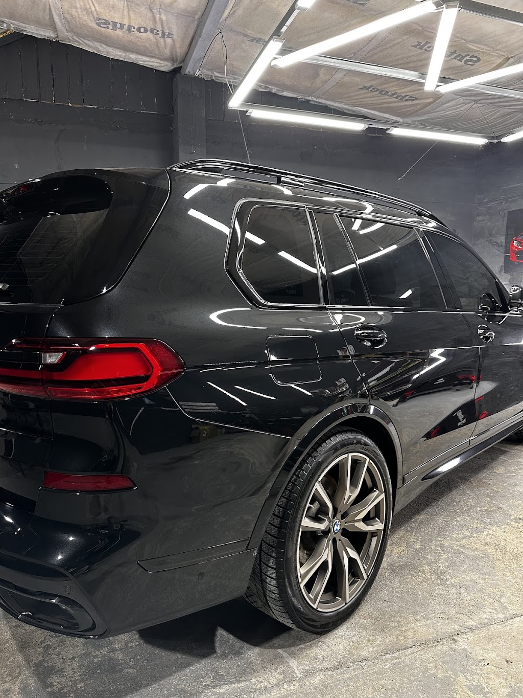 Excellent Detailing