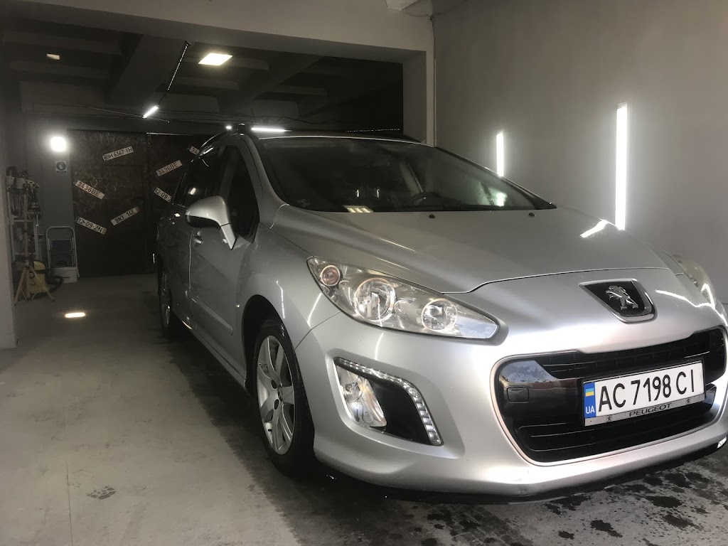 Хімчистка полірування авто “Autoclinic”