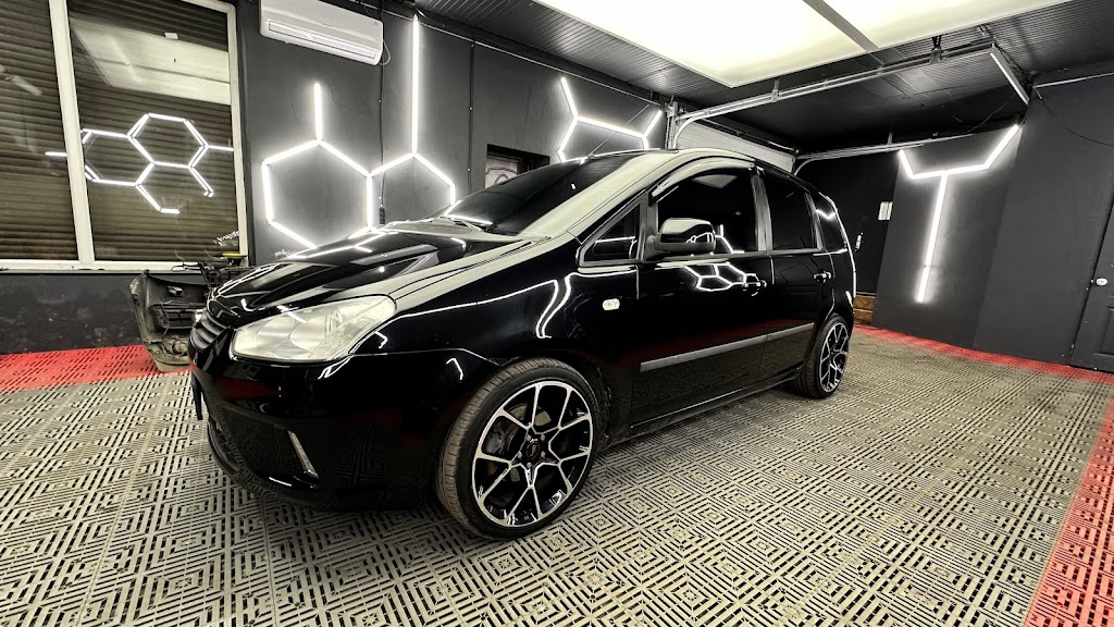 K&L Detailing Garage