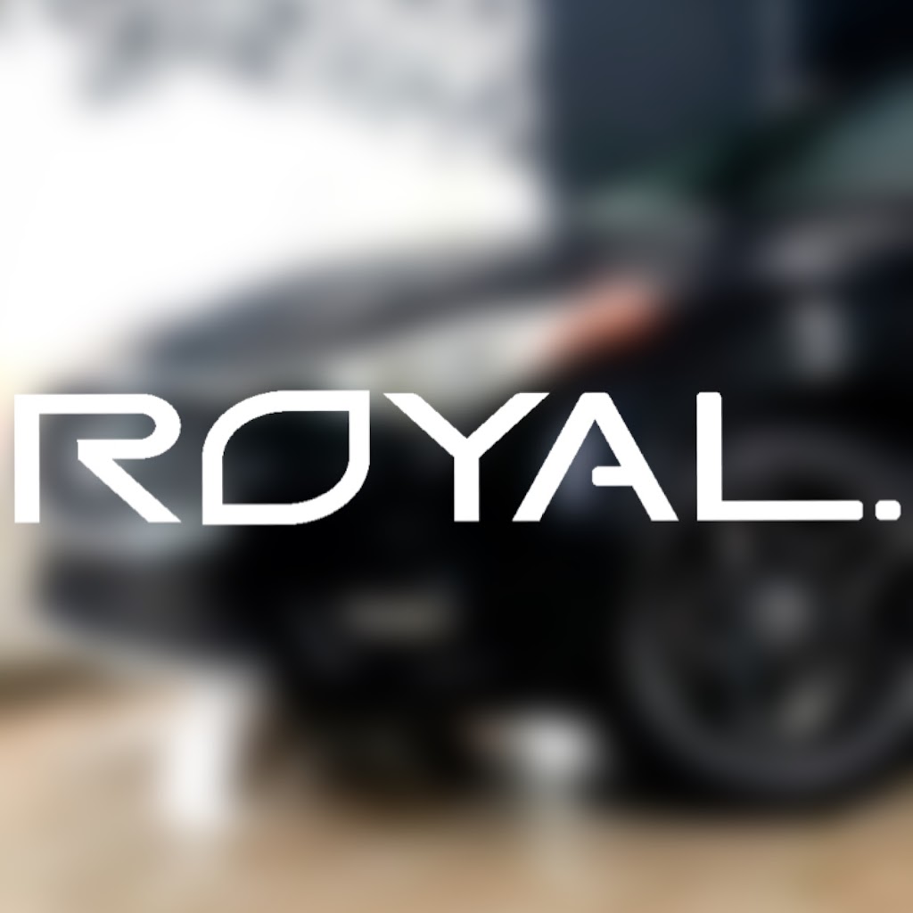Noir detailing