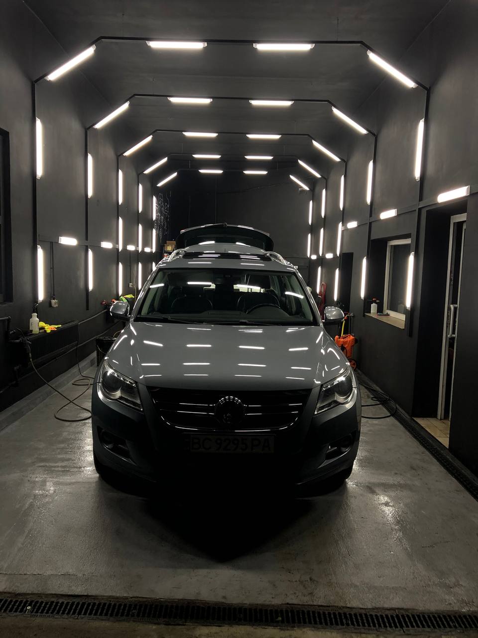 PEAK SHINE DETAILING