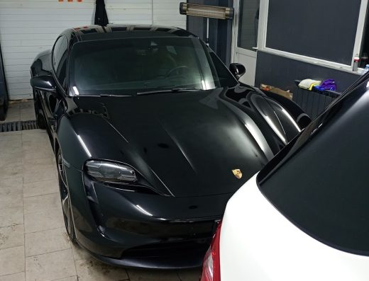 PHANTOM автомийка детейлінг студія хімчистка салону та полірування кузова