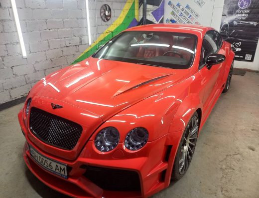 Refinish detailing car beauty salon