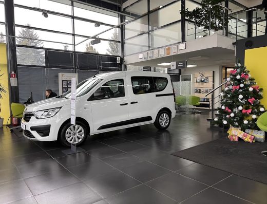 RENAULT Хмельницький – Фаворит Авто