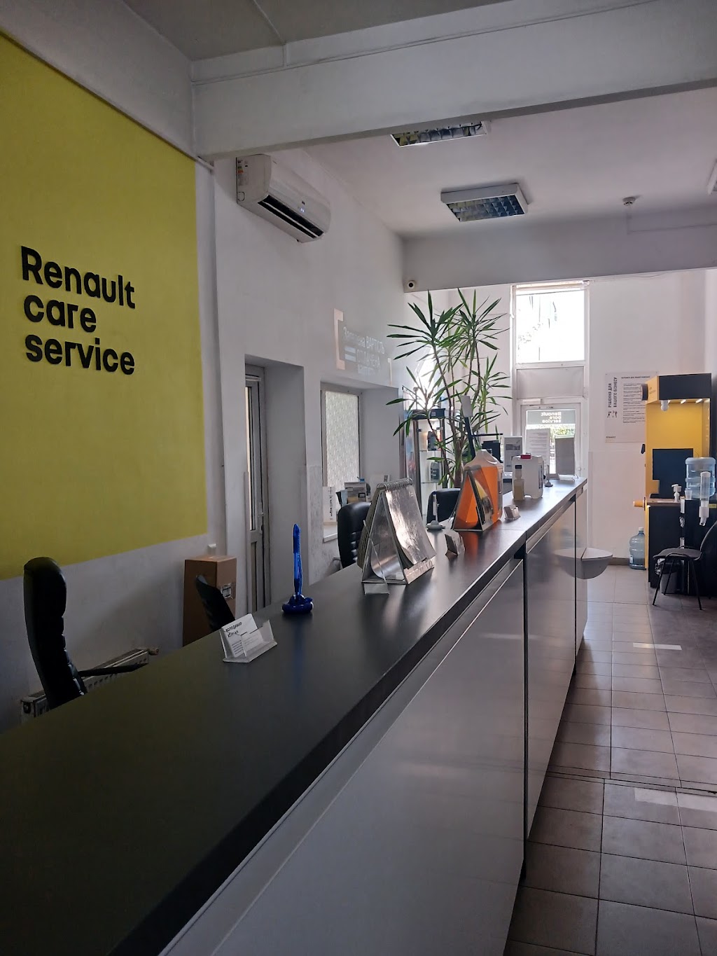 RENAULT Львів – Ю.Р.К.