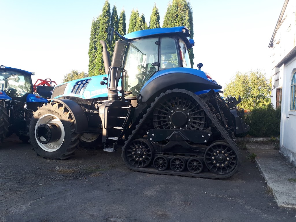 ТЕХНОТОРГ Хмельницький: Техніка та запчастини. Офіційний дилер New Holland в Україні