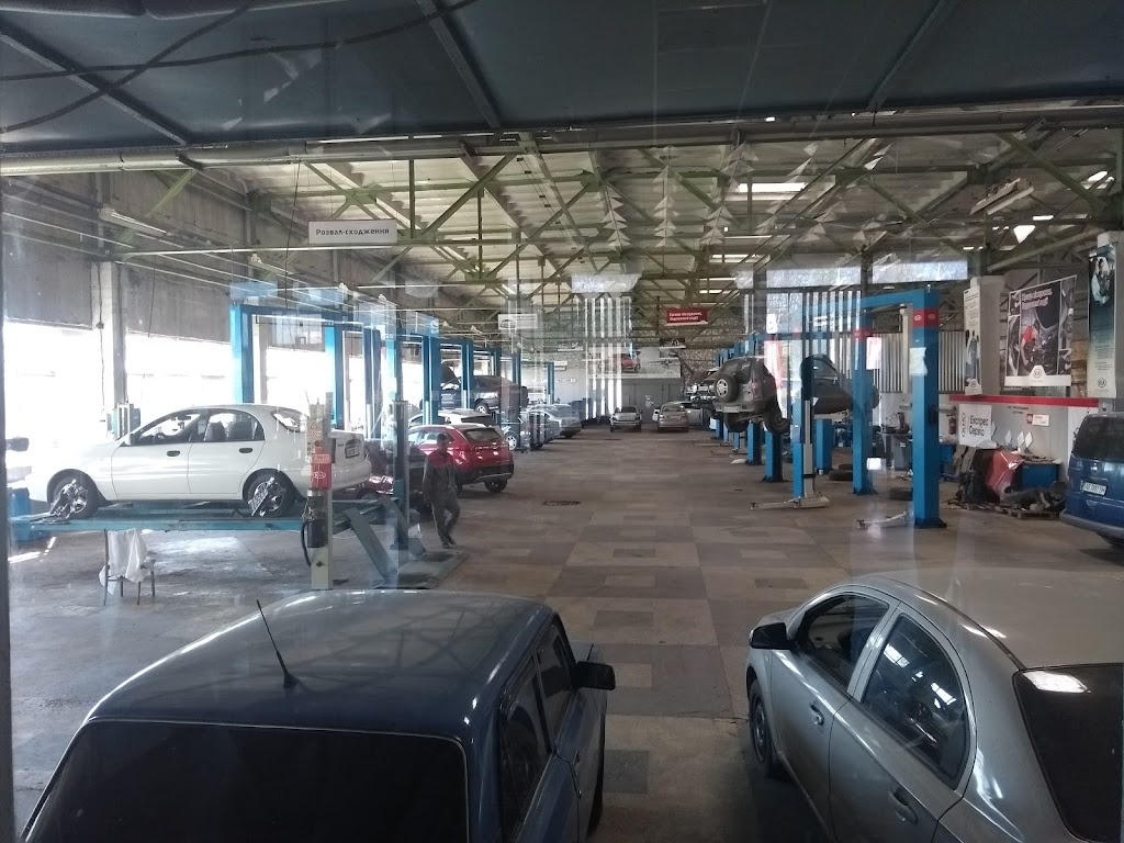 “УКРАВТО ВІННИЦЯ” – офіційний дилер КІА, GEELY , CHERY та JETOUR у Вінниці