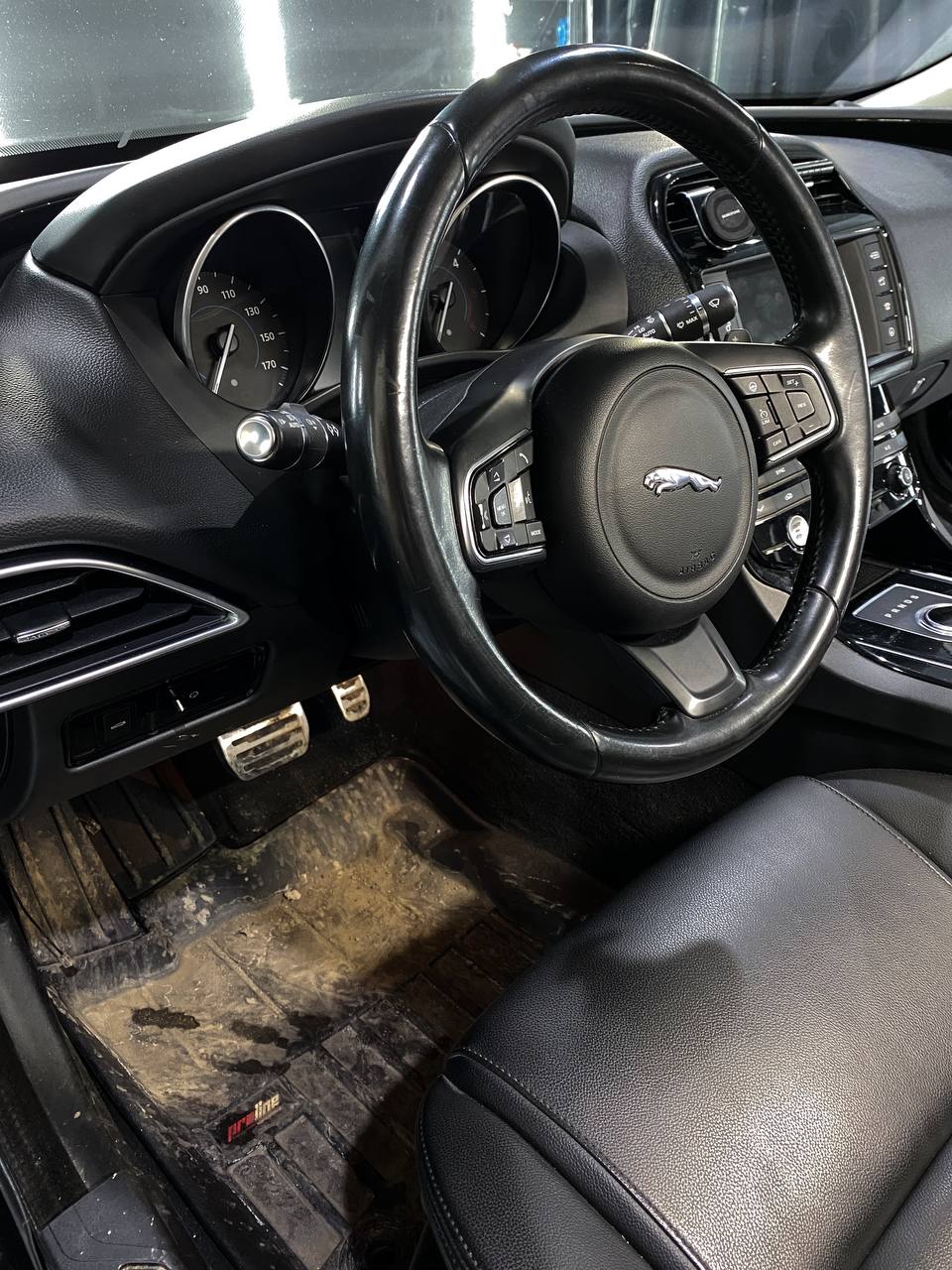 Spa Detailing Service • Детейлінг • Детейлінг самообслуговування • Хімчистка • Полірування • Нанокераміка