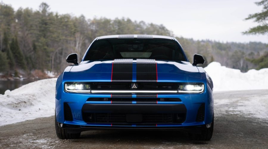 Новий Dodge Charger Sedan SIXPACK 2026 без V8 але з характером