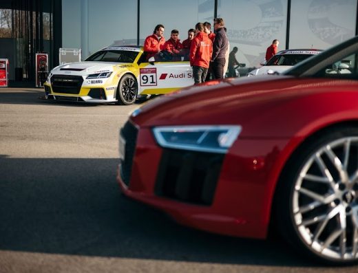 Audi Центр