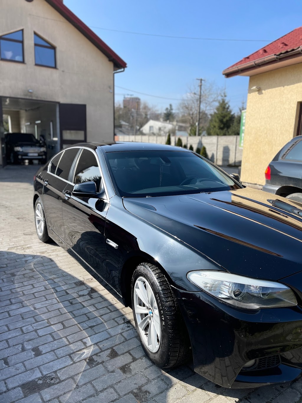 Автомийка Шиномонтаж на Голоско