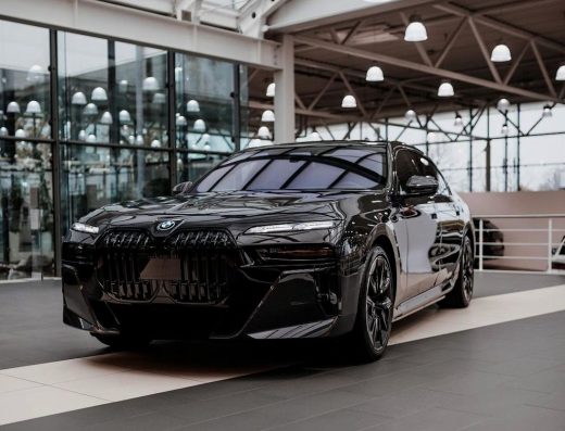 Автосалон BMW, АВТ Баварія-Дніпро