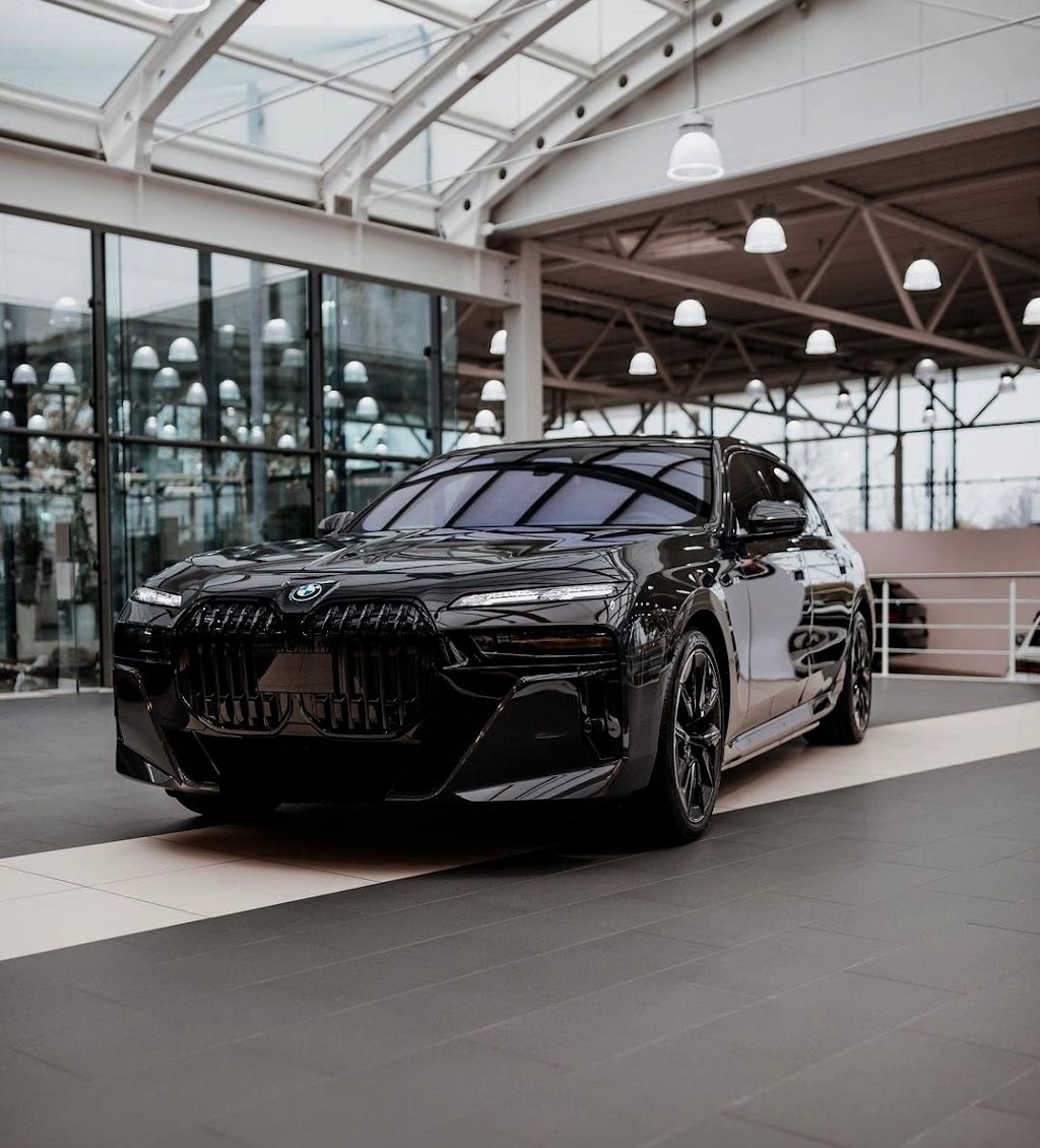 Автосалон BMW, АВТ Баварія-Дніпро
