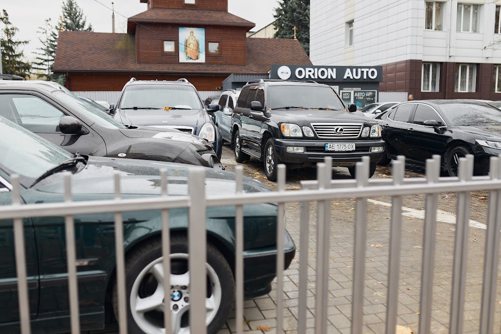Автосалон Оріон