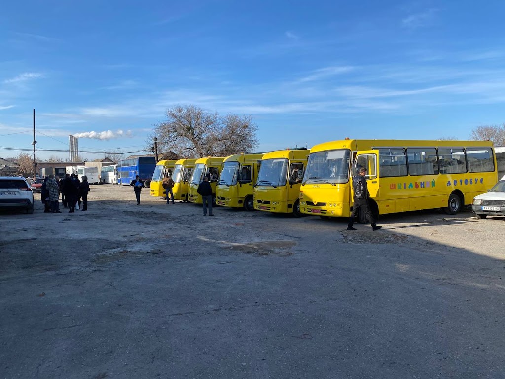 Автосалон «Укравтоснаб»