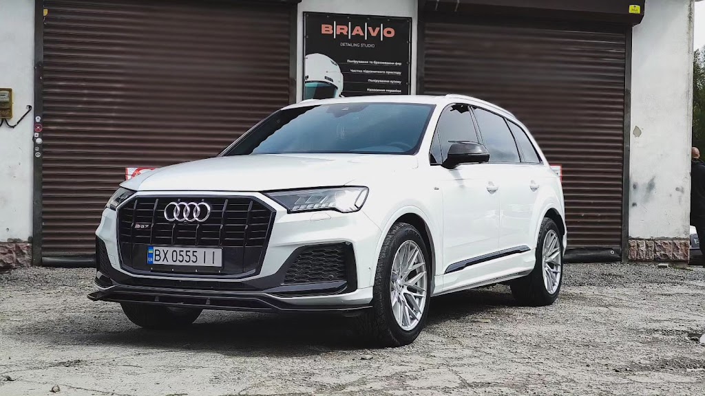 BRAVO DETAIL | хімчистка авто | полірування авто | полірування скла | полірування фар
