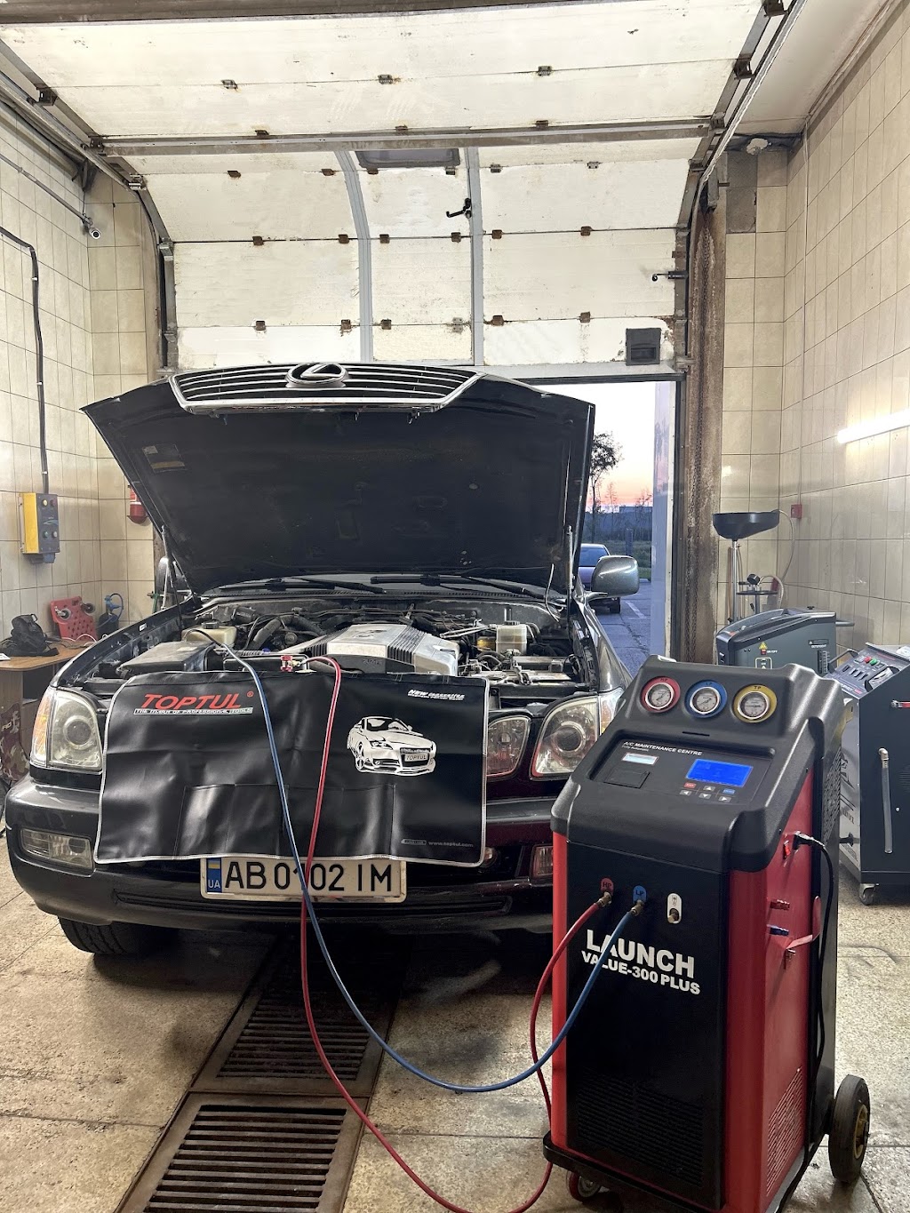 Car Service Python – Автосервис – СТО – Шиномонтаж – Автосервіс