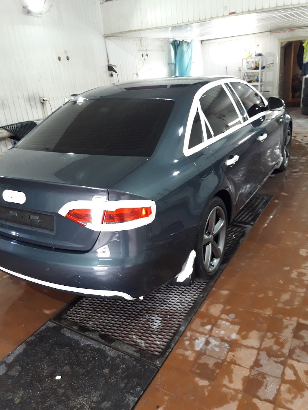 Detailing studio “DetailHUB”