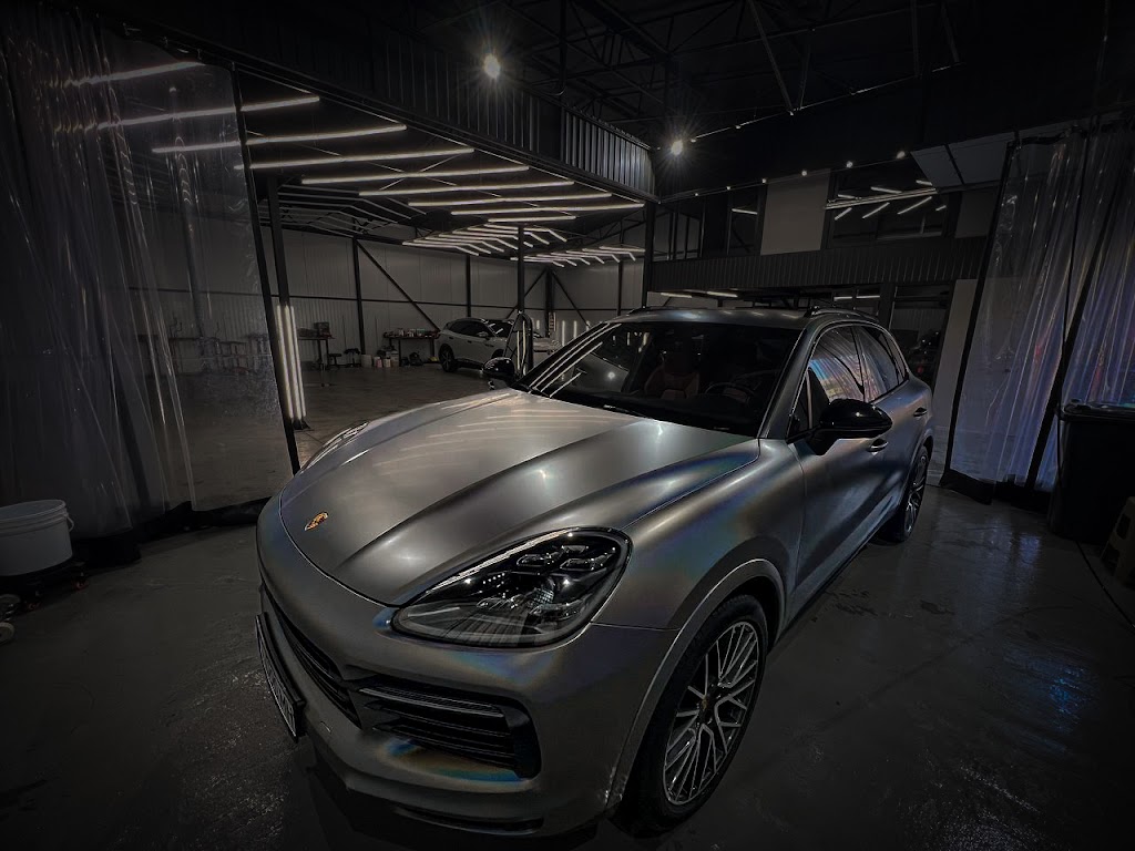 Lacus Detailing – полірування, хімчистка, плівка, PDR – видалення вм’ятин
