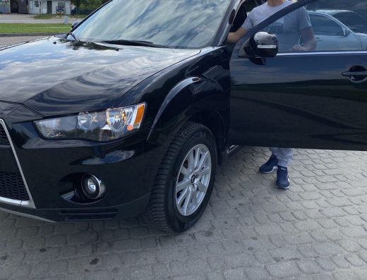LEVEL Tuning Встановлення автомобільних плівок / Антигравійні плівки / Тонування / Автосвітло / Заміна лобового скла