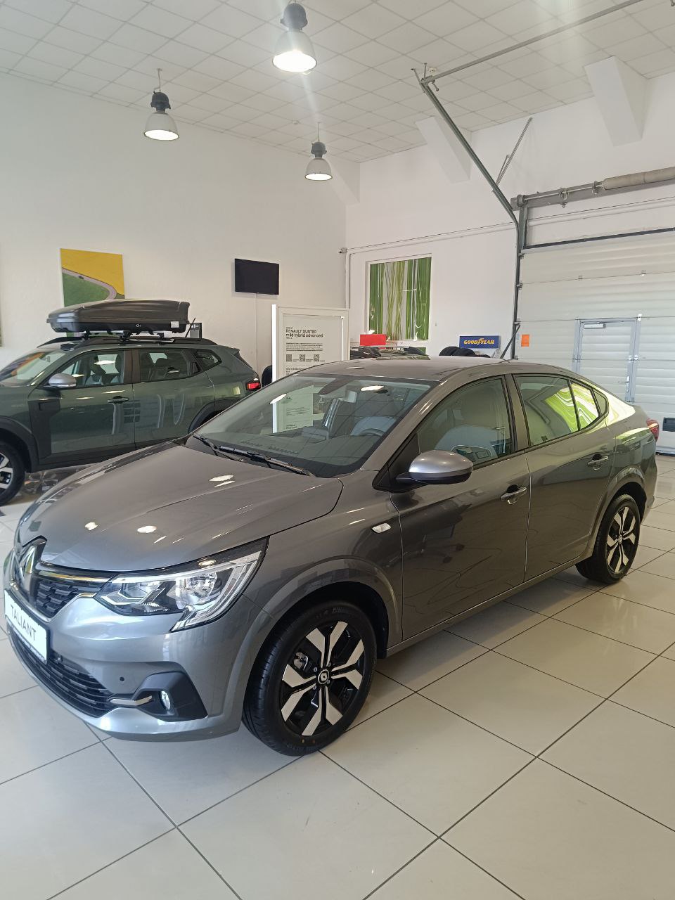 RENAULT Чернігів – АДАМАНТ МОТОРС ЧЕРНІГІВ