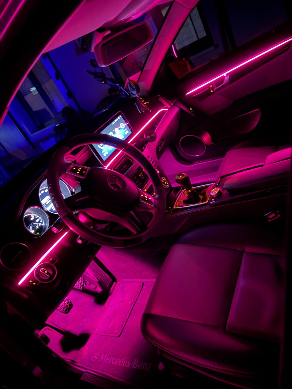 RKAUTOSTUDIO