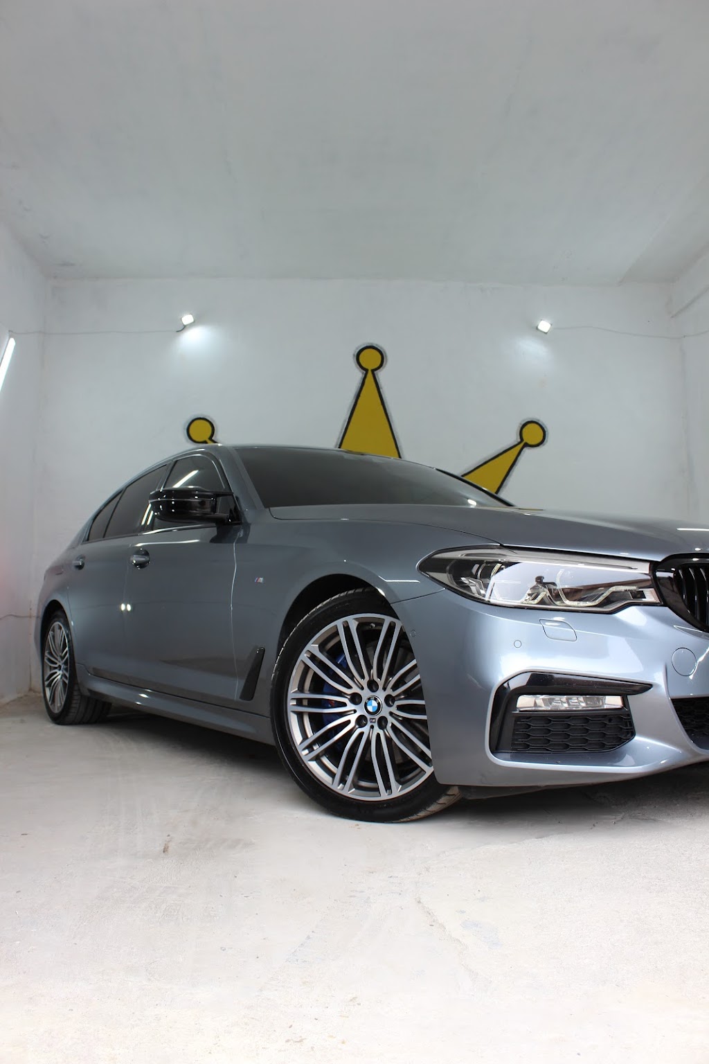 Royal HubCar