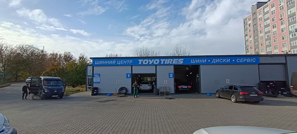 Шинний центр TOYO TIRES