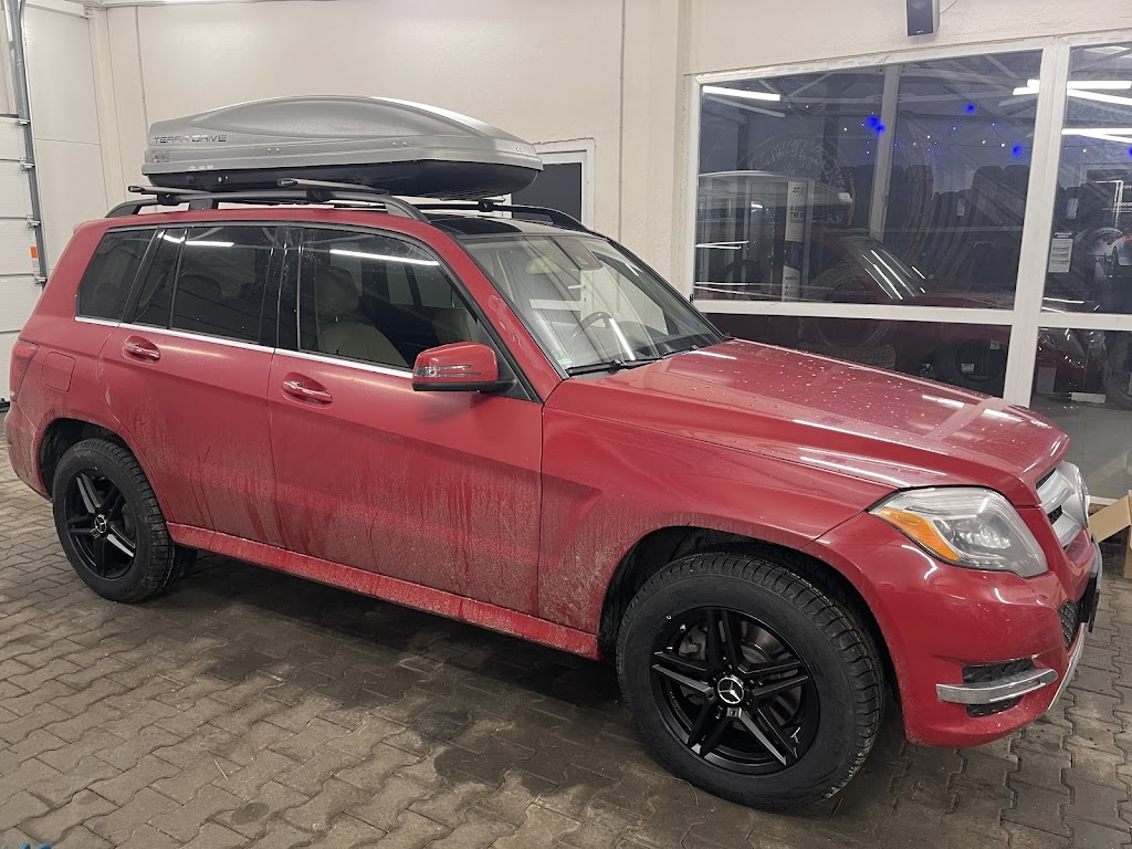 Шинний центр TOYO TIRES