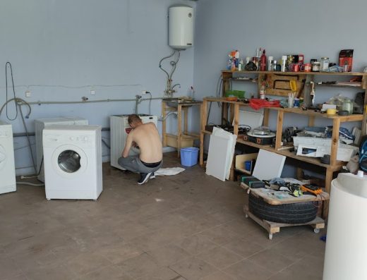 Шинний Готель
