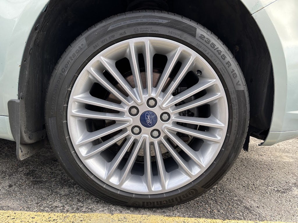 Шиномонтаж “Lux Tire”