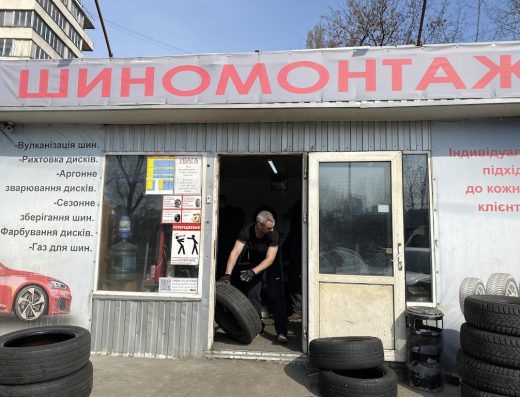 Шиномонтаж. Ремонт шин, дисків. Аргоно дугове зварювання. Сезонне зберігання шин.Працюємо на генераторі.Розрахунок термінал