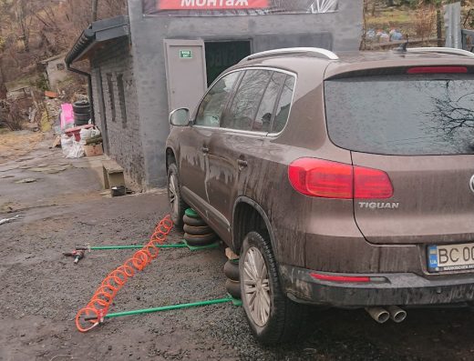 Шиномонтаж рівняння легкосплавних дисків,шини,диски