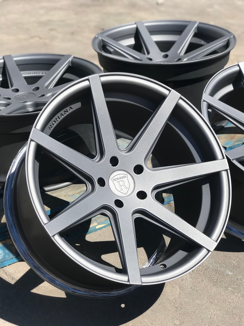 Шиномонтаж та шиносервіс “Star Wheels”