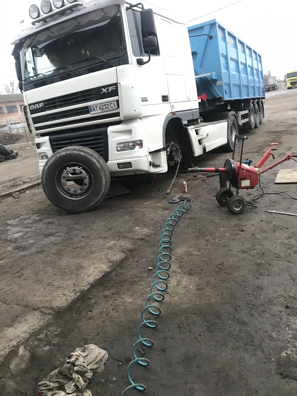 Шиномонтаж Tir Track 24/7