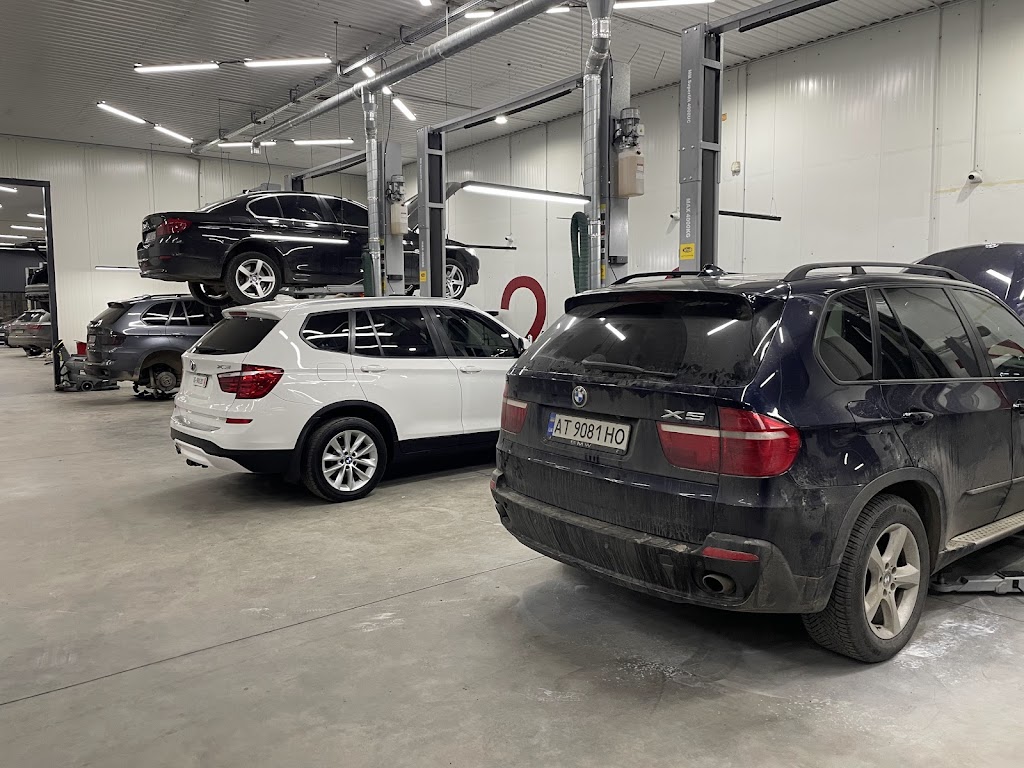 СТО БМВ Івано-Франківськ баЗа для BMW та MINI