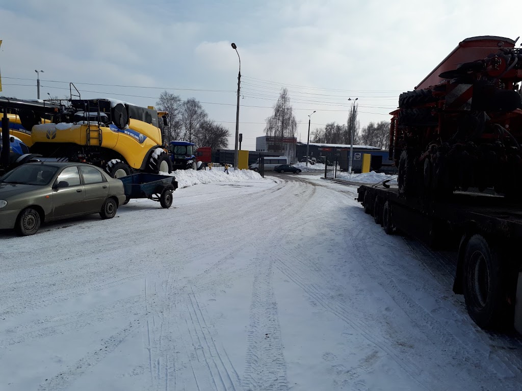 ТЕХНОТОРГ Суми: Техніка, сервіс та запчастини. Офіційний дилер New Holland в Україні