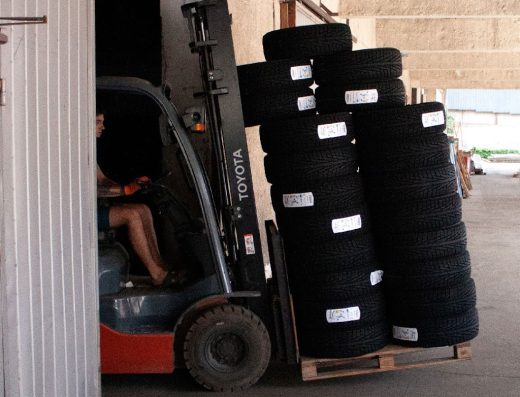 Truck Service Vitano – шиномонтаж вантажних автомобілів.