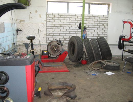 Вантажний Шиномонтаж, Автомагазин, TIR паркінг